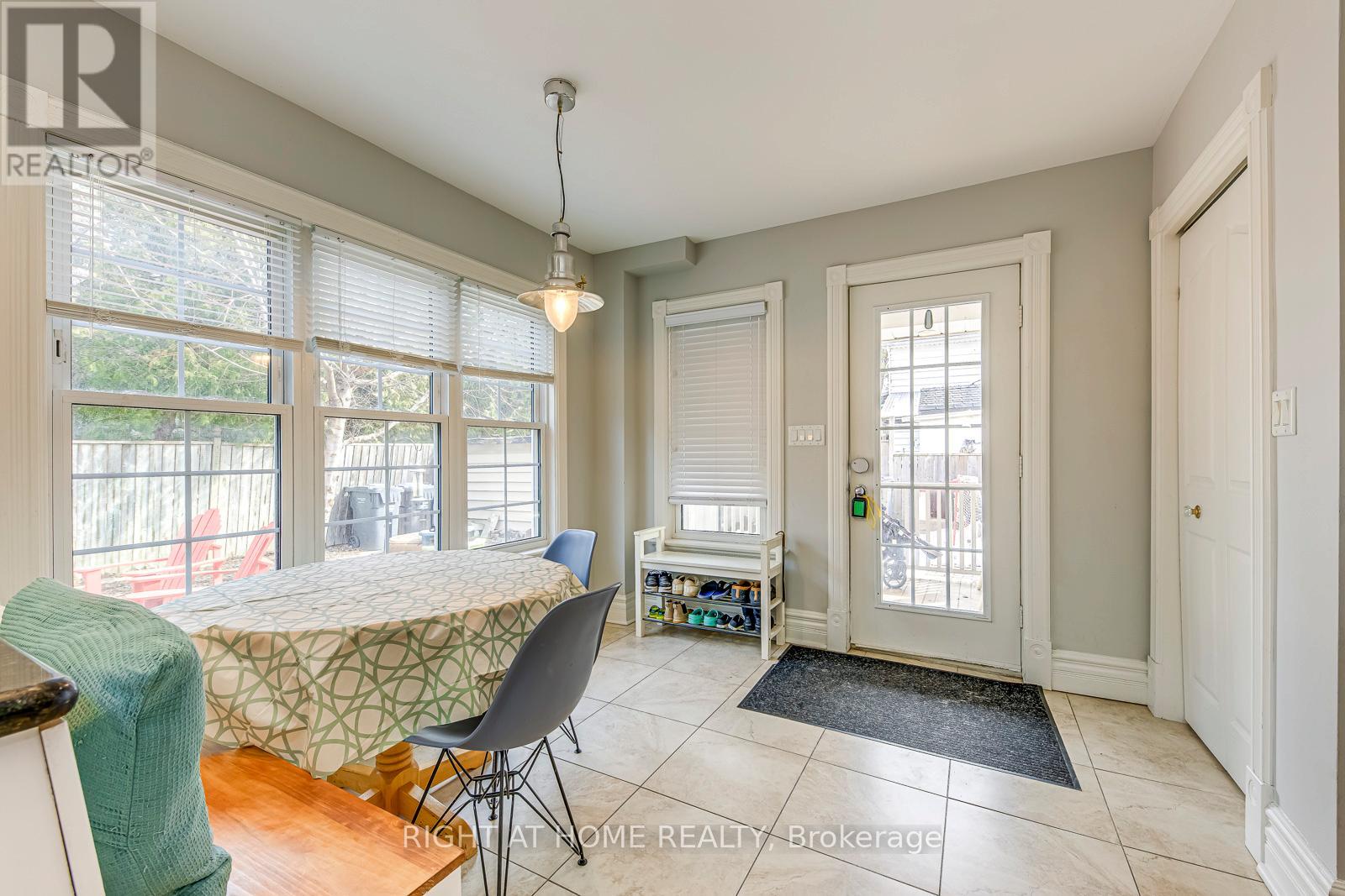 24 Mill Street N, Brampton, Ontario  L6X 1S6 - Photo 20 - W12899656