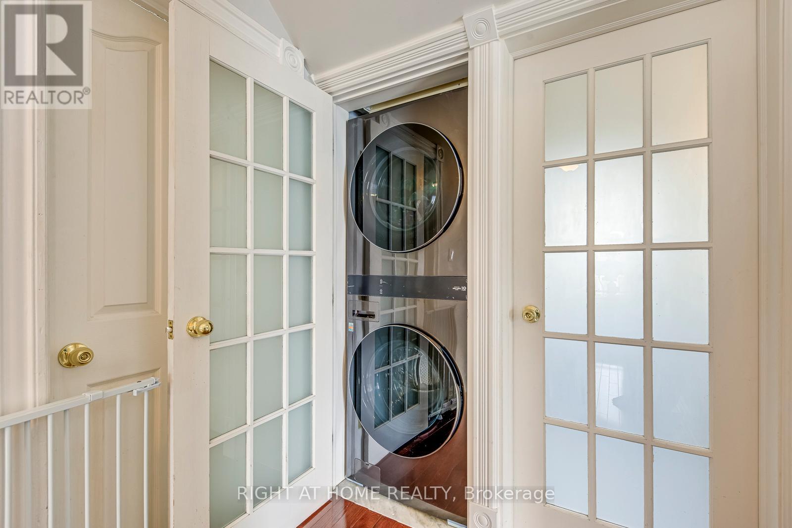 24 Mill Street N, Brampton, Ontario  L6X 1S6 - Photo 39 - W12899656