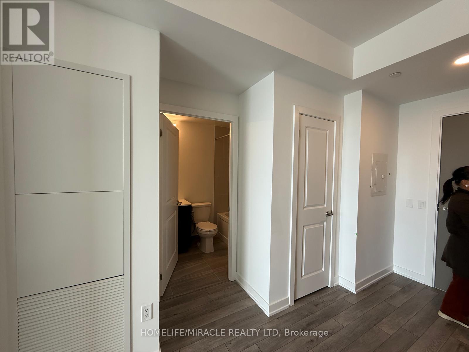 1518 - 15 Skyridge Drive, Brampton, Ontario  L6P 4S3 - Photo 9 - W12899670