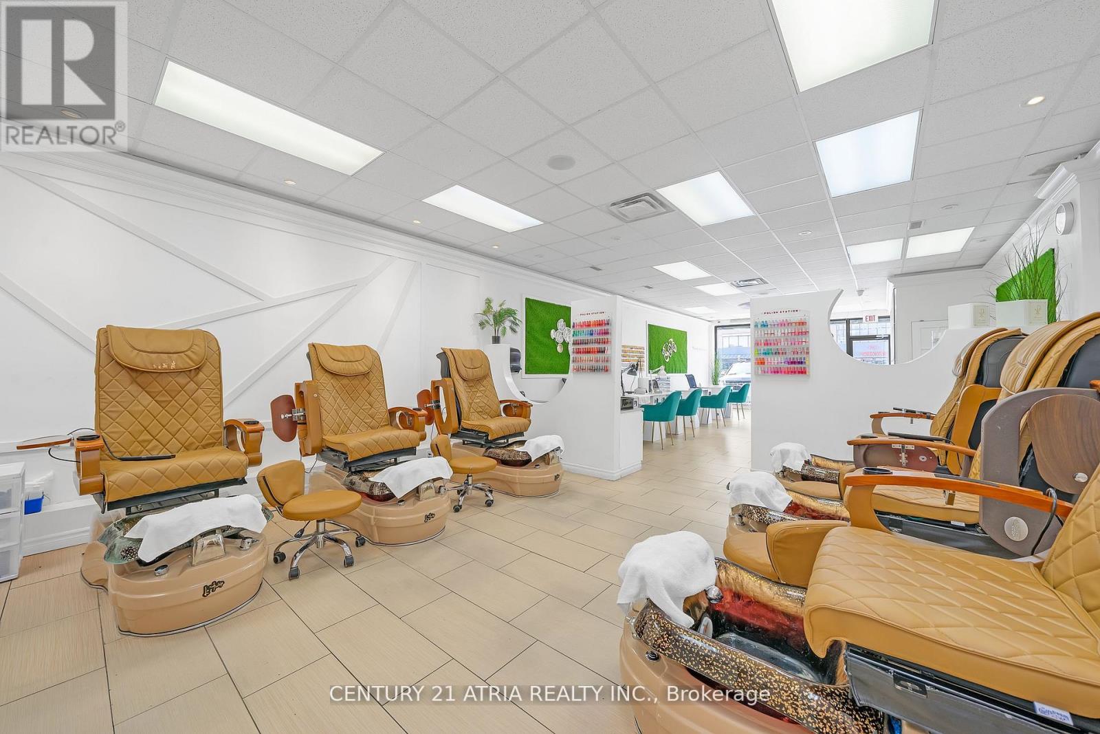 3047 Hurontario Street, Mississauga, Ontario  L5A 2G9 - Photo 23 - W12899672