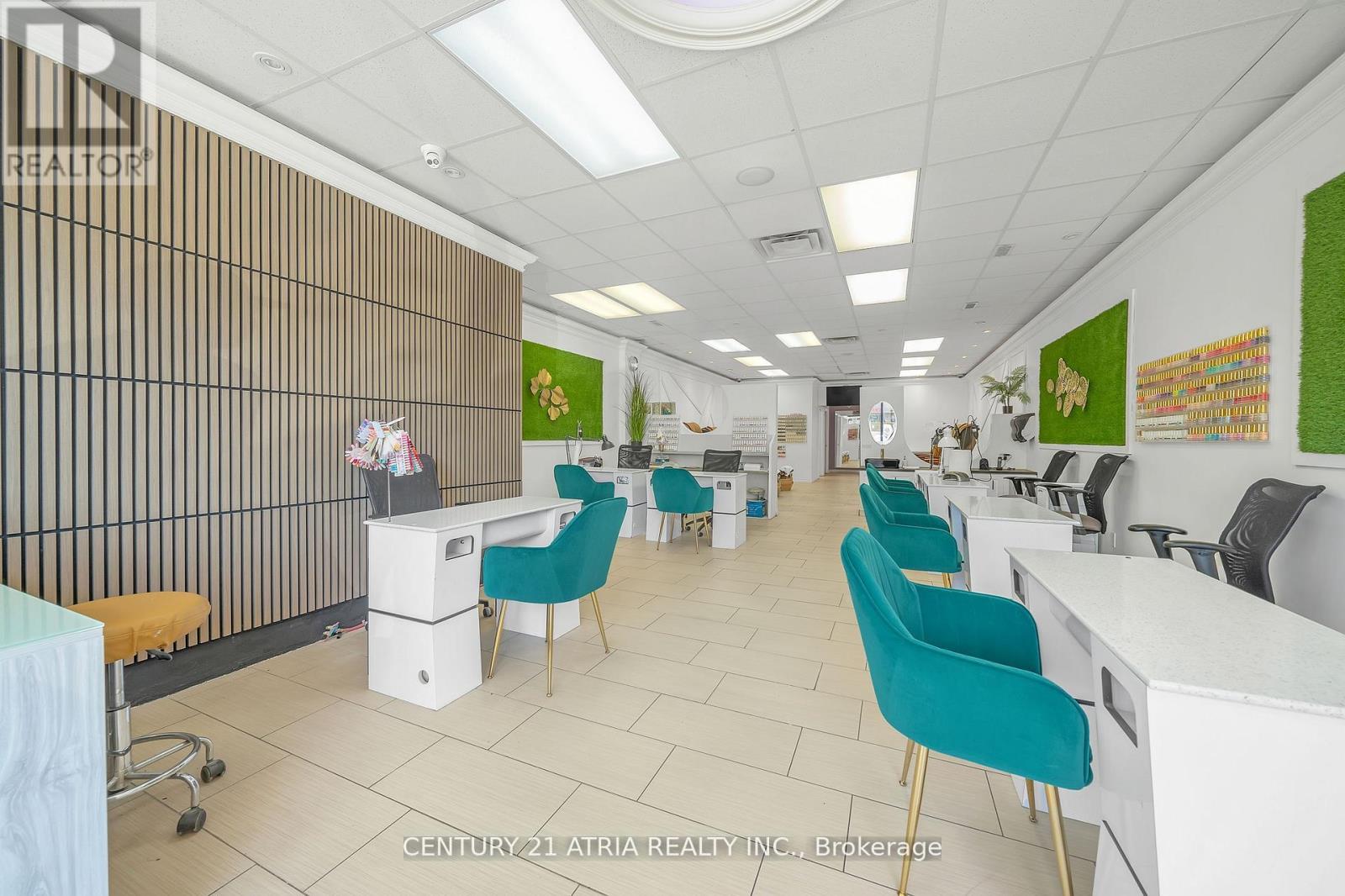 3047 Hurontario Street, Mississauga, Ontario  L5A 2G9 - Photo 8 - W12899672