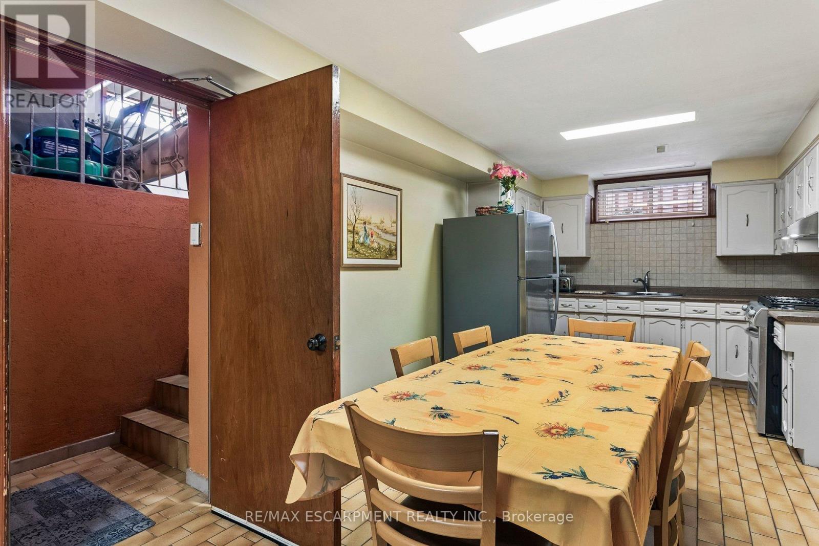 1400 Bough Beeches Boulevard, Mississauga, Ontario  L4W 3B5 - Photo 42 - W12899728