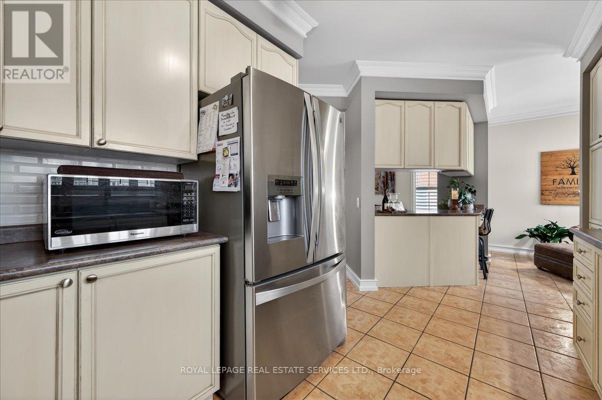 519 River Glen Boulevard, Oakville, Ontario  L6H 6N4 - Photo 17 - W12899732