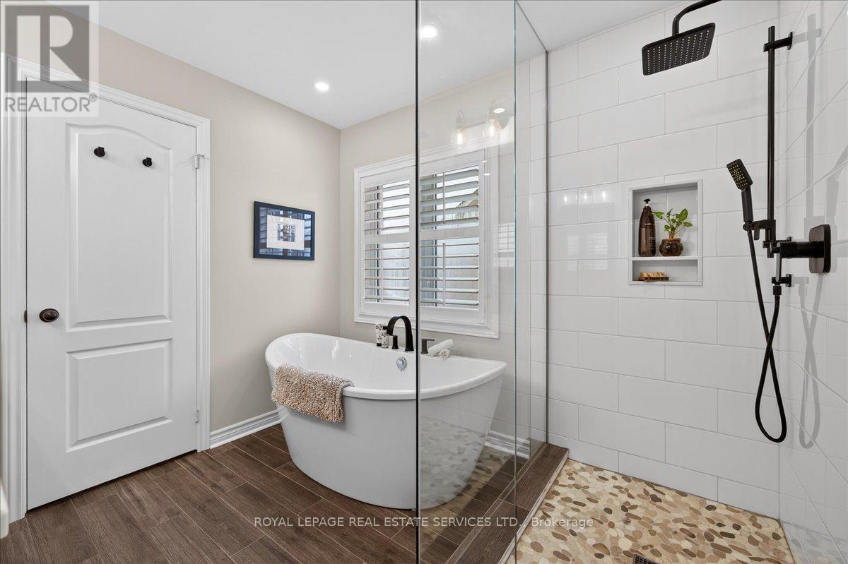 519 River Glen Boulevard, Oakville, Ontario  L6H 6N4 - Photo 29 - W12899732