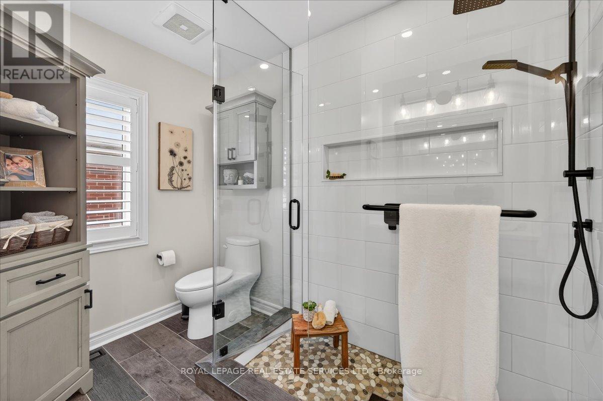 519 River Glen Boulevard, Oakville, Ontario  L6H 6N4 - Photo 35 - W12899732