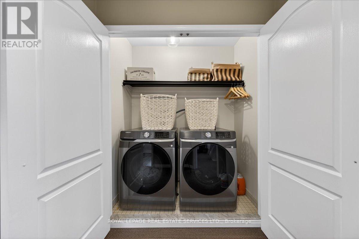 519 River Glen Boulevard, Oakville, Ontario  L6H 6N4 - Photo 38 - W12899732