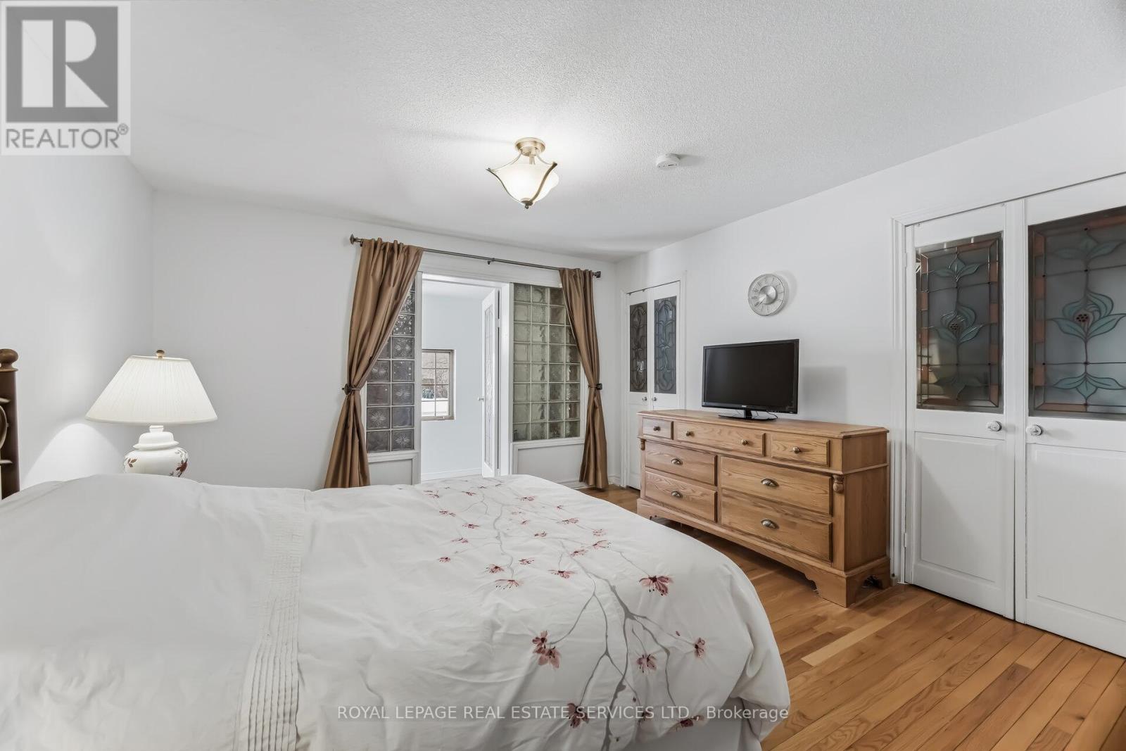478 Wilson Height Boulevard, Toronto, Ontario  M3H 2V5 - Photo 24 - W12899734