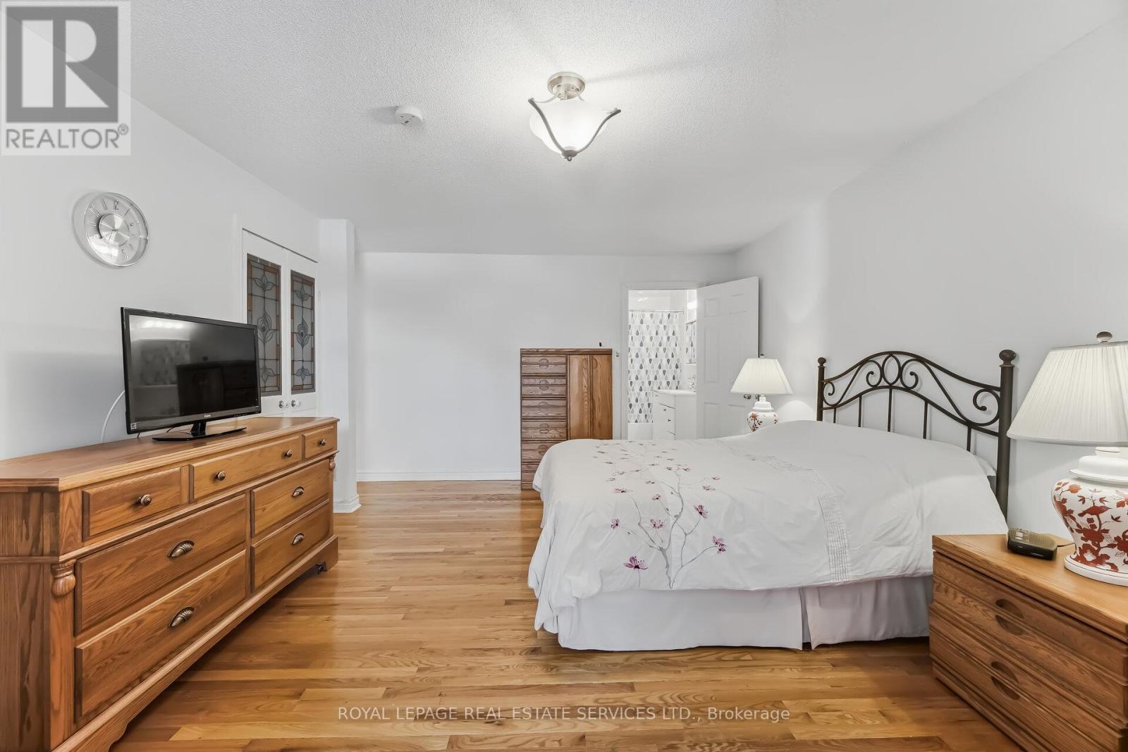 478 Wilson Height Boulevard, Toronto, Ontario  M3H 2V5 - Photo 25 - W12899734