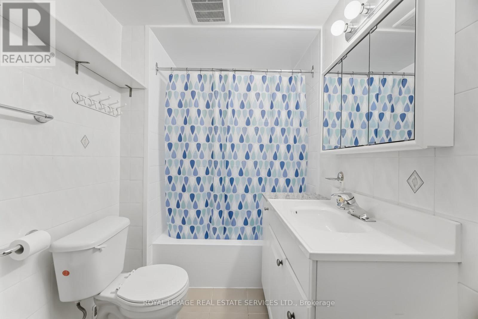 478 Wilson Height Boulevard, Toronto, Ontario  M3H 2V5 - Photo 27 - W12899734