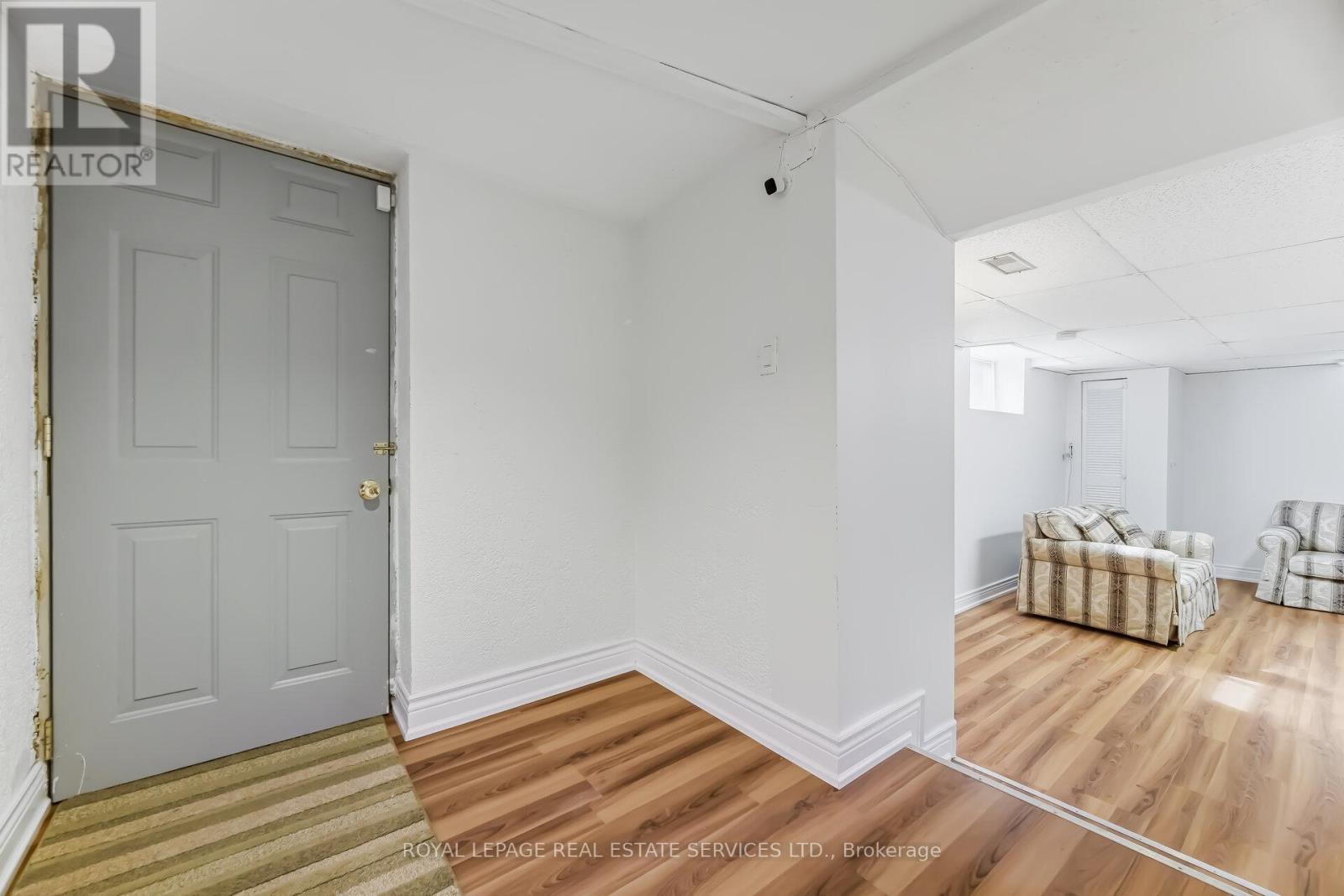 478 Wilson Height Boulevard, Toronto, Ontario  M3H 2V5 - Photo 33 - W12899734