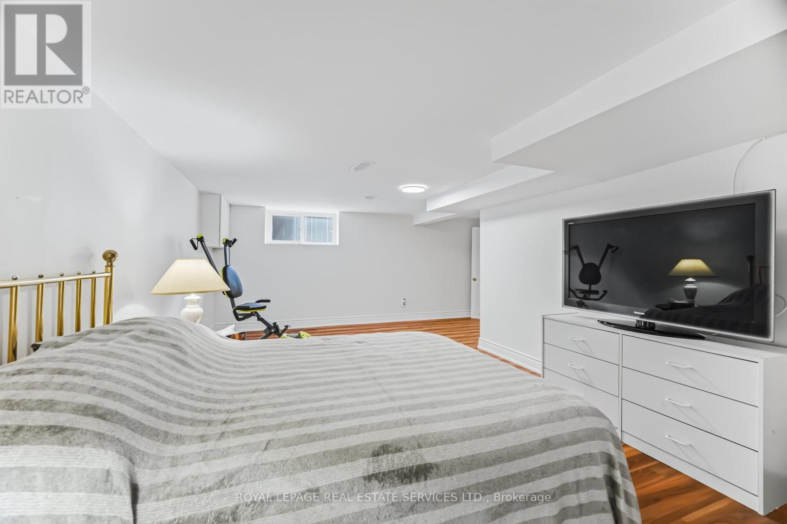 478 Wilson Height Boulevard, Toronto, Ontario  M3H 2V5 - Photo 43 - W12899734