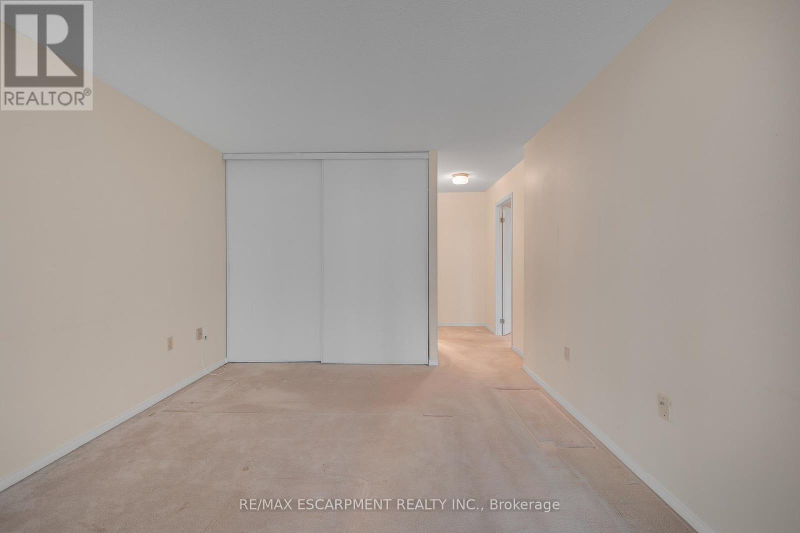 302 - 5070 Pinedale Avenue, Burlington, Ontario  L7L 5V6 - Photo 17 - W12899742