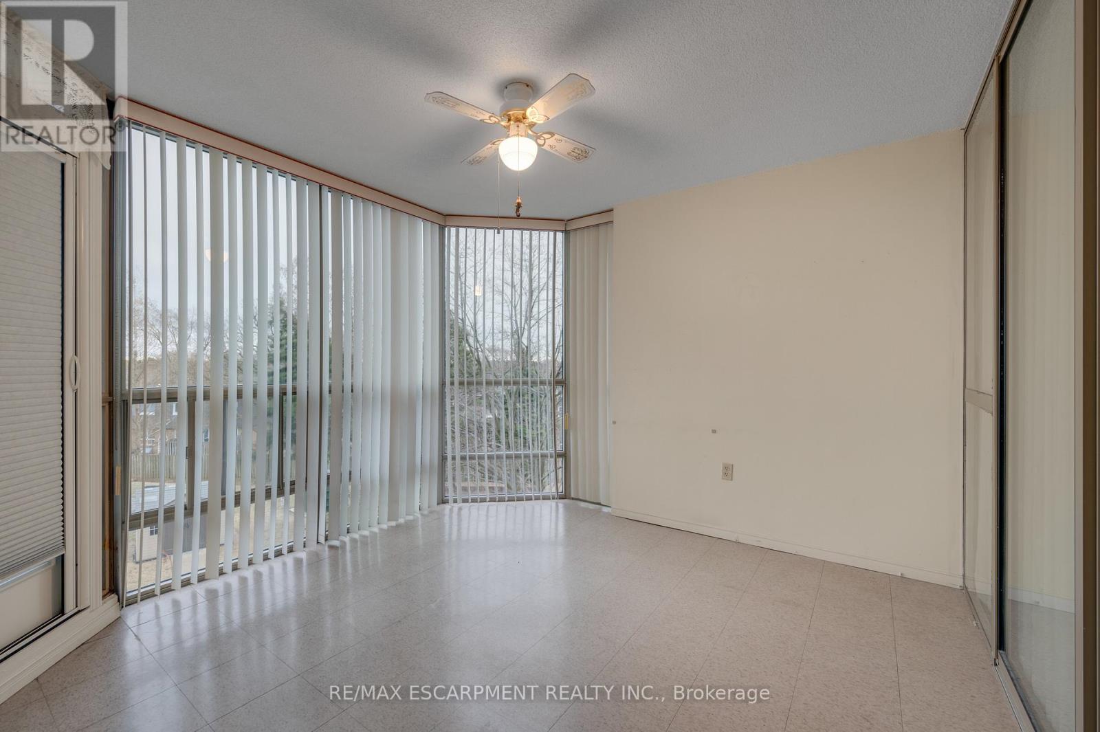 302 - 5070 Pinedale Avenue, Burlington, Ontario  L7L 5V6 - Photo 19 - W12899742