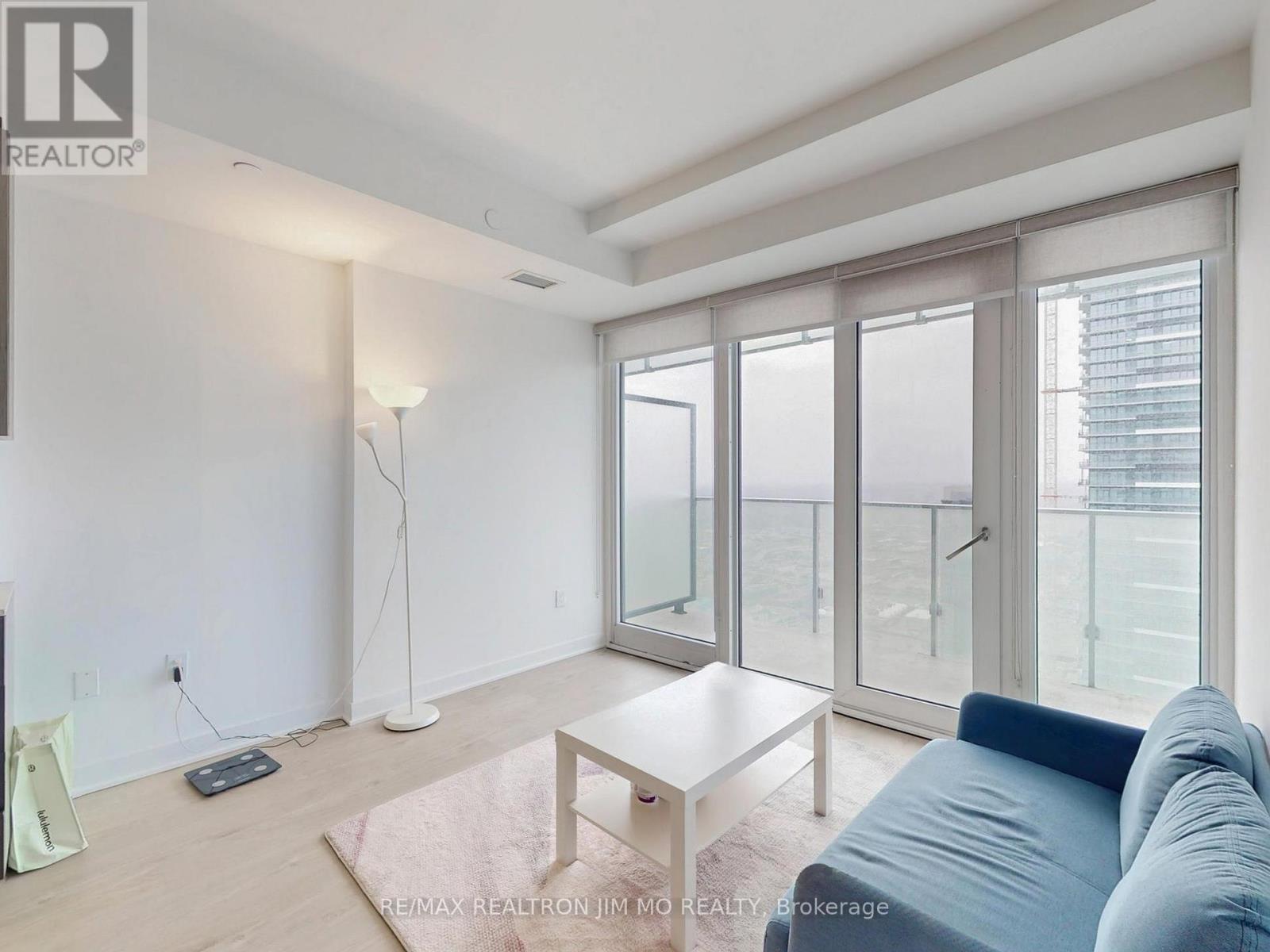 5307 - 3900 Confederation Parkway, Mississauga, Ontario  L5B 0M3 - Photo 10 - W12899772