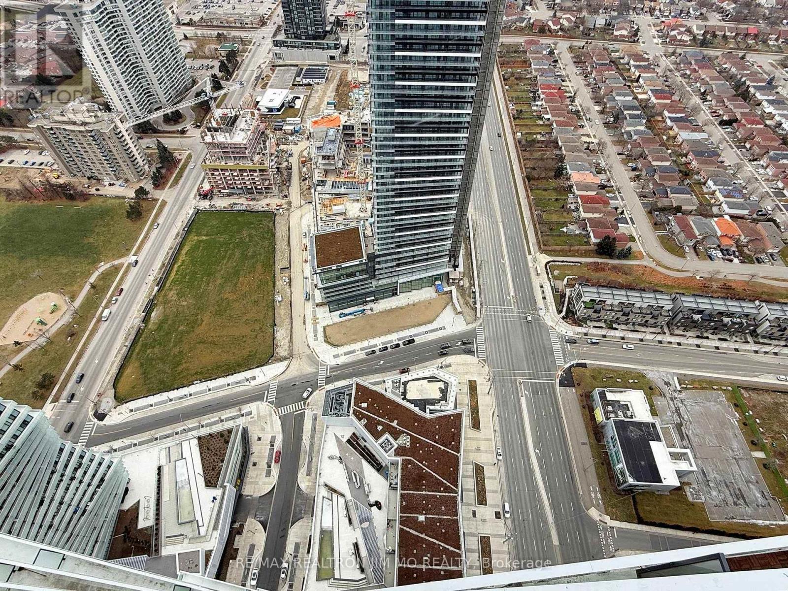 5307 - 3900 Confederation Parkway, Mississauga, Ontario  L5B 0M3 - Photo 39 - W12899772