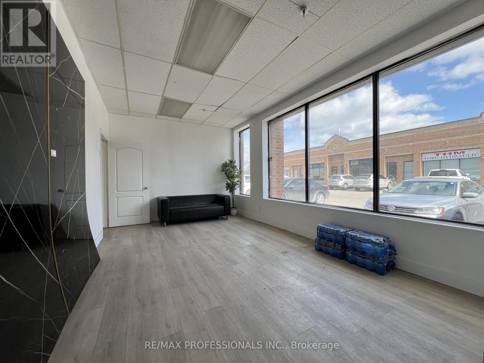 33 - 1310 Midway Boulevard, Mississauga, Ontario  L5T 2K5 - Photo 12 - W12899780