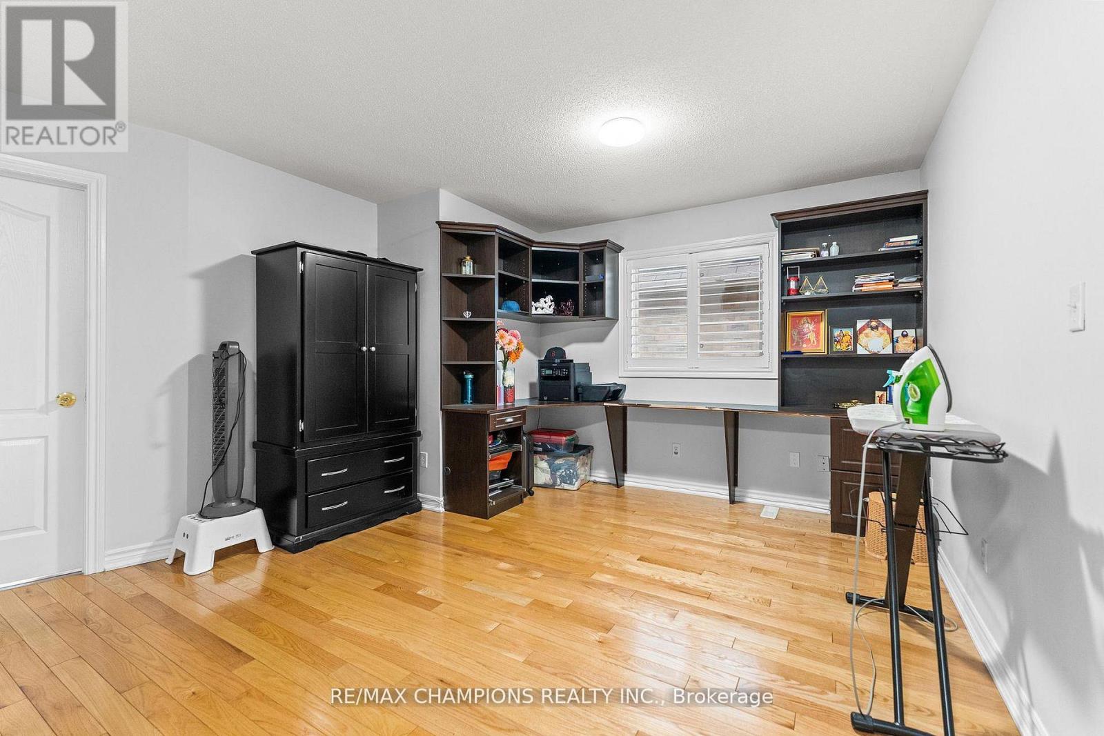 456 Father Tobin Road, Brampton, Ontario  L6R 0S2 - Photo 17 - W12899808