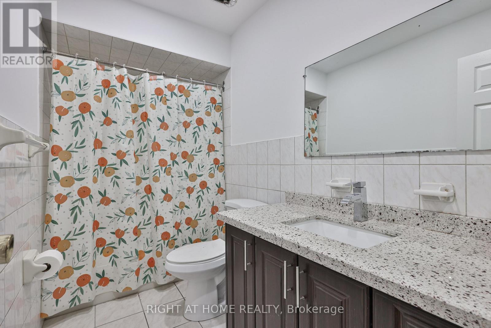 Upper - 3783 Keenan Crescent, Mississauga, Ontario  L4T 3M1 - Photo 20 - W12899810