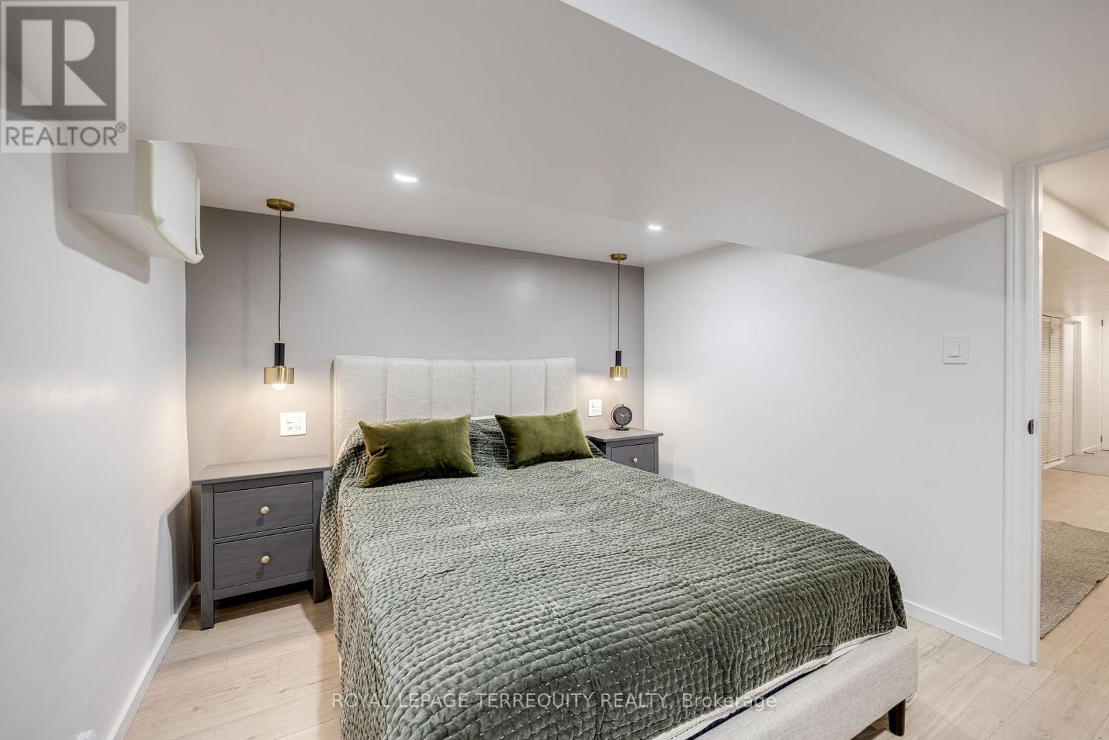 Bsmt - 490 Symington Avenue, Toronto, Ontario  M6N 2W5 - Photo 10 - W12899838