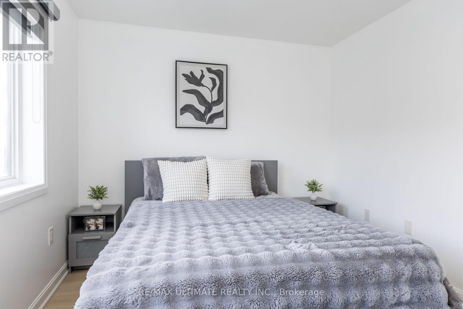 13 Caroline Carpenter Grove, Toronto, Ontario  M3K 0B1 - Photo 18 - W12899902