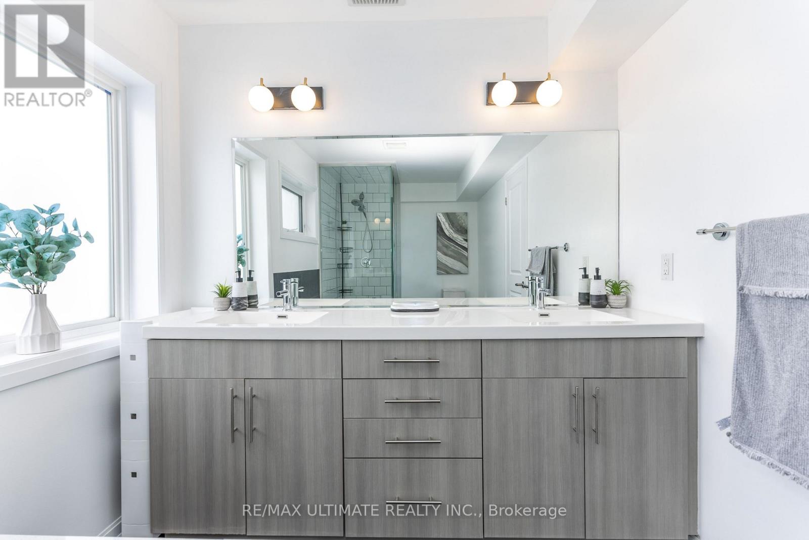 13 Caroline Carpenter Grove, Toronto, Ontario  M3K 0B1 - Photo 21 - W12899902