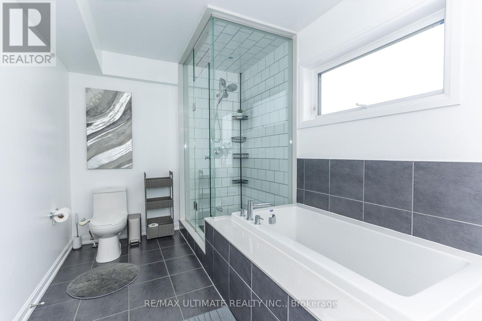 13 Caroline Carpenter Grove, Toronto, Ontario  M3K 0B1 - Photo 22 - W12899902