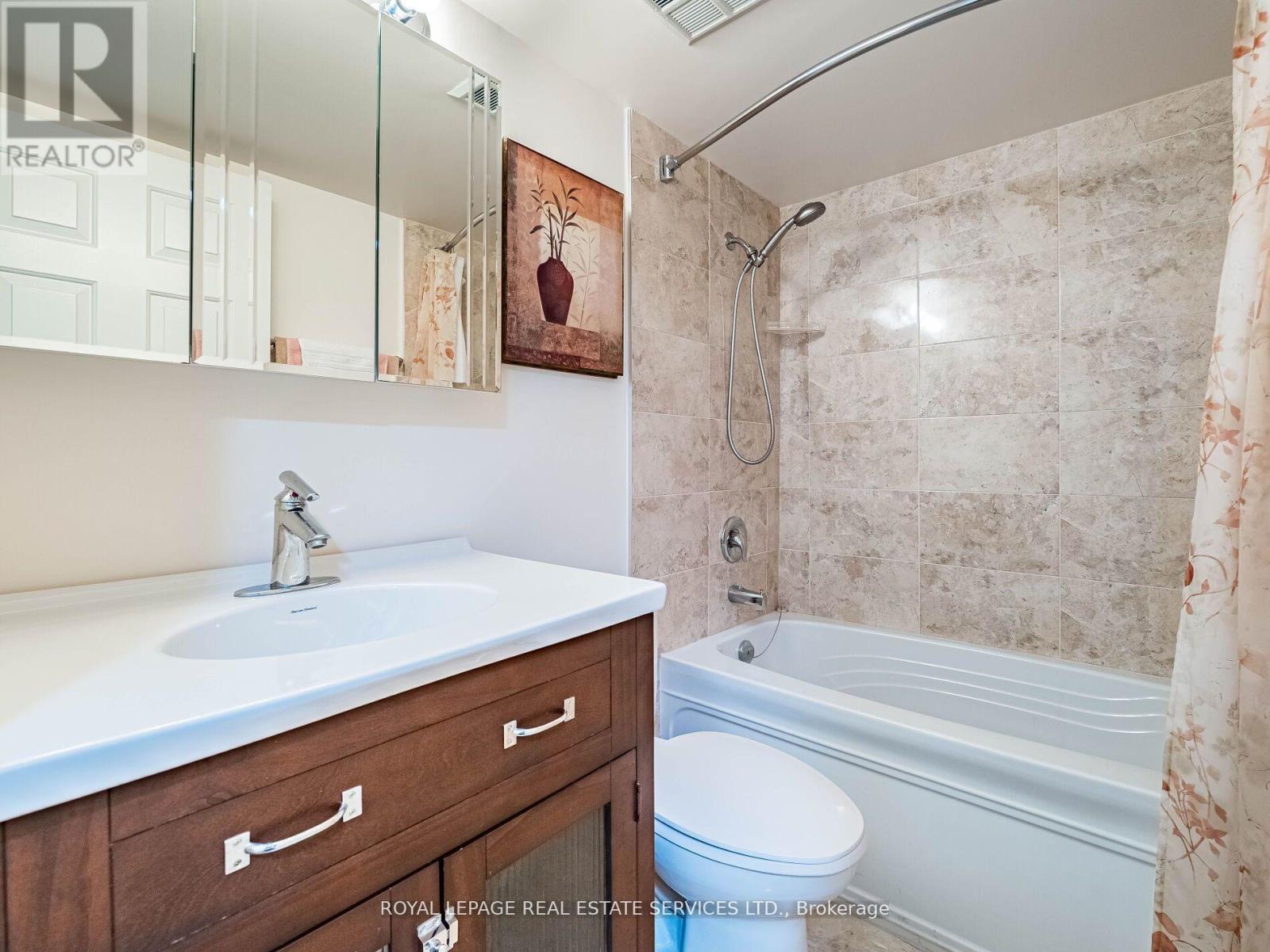 #202 - 310 Mill Street S, Brampton, Ontario  L6Y 3B1 - Photo 29 - W12899906