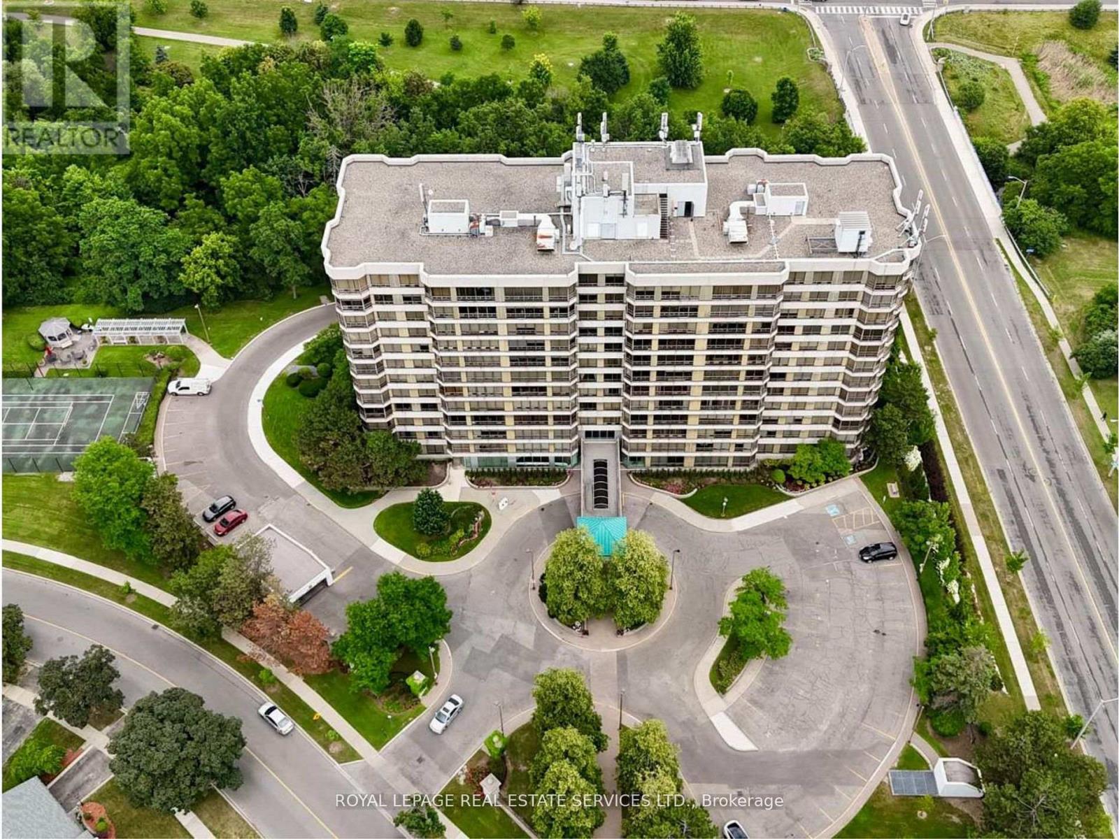 #202 - 310 Mill Street S, Brampton, Ontario  L6Y 3B1 - Photo 41 - W12899906