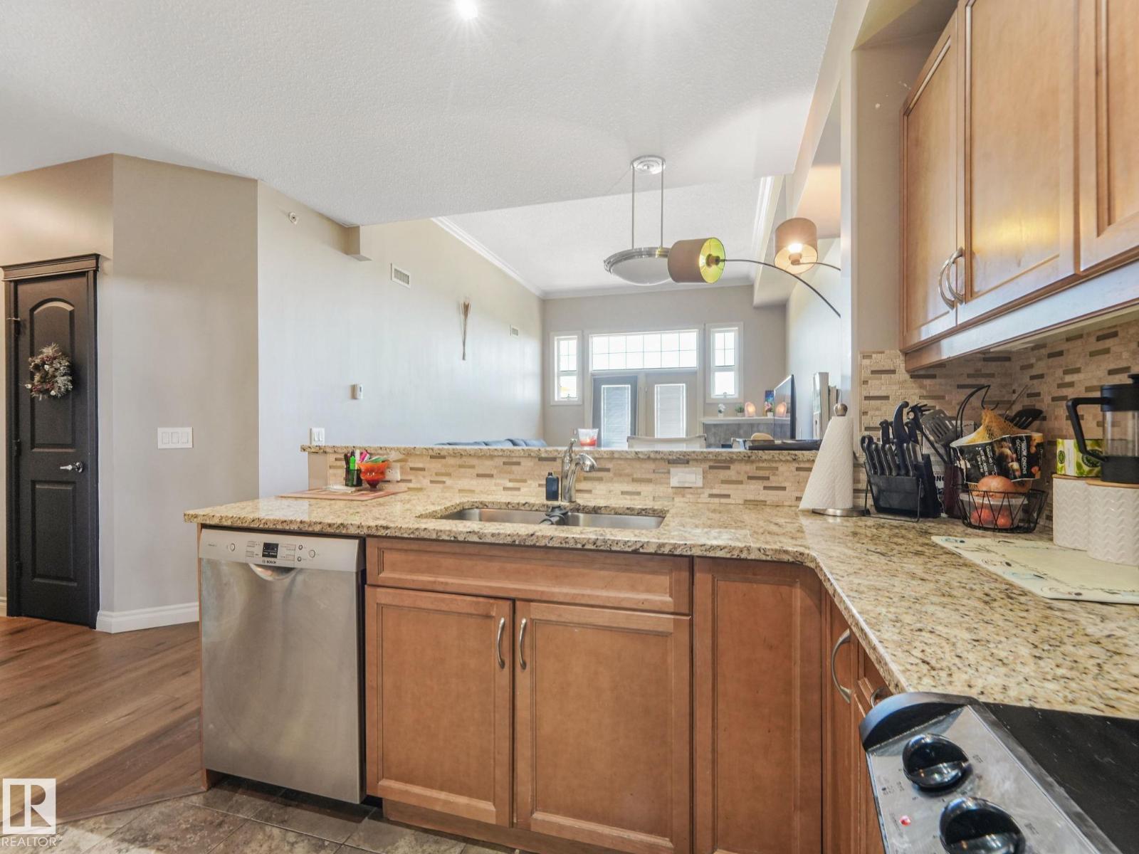 #412 12408 15 Av Sw, Edmonton, Alberta  T6W 1X2 - Photo 4 - E4478031