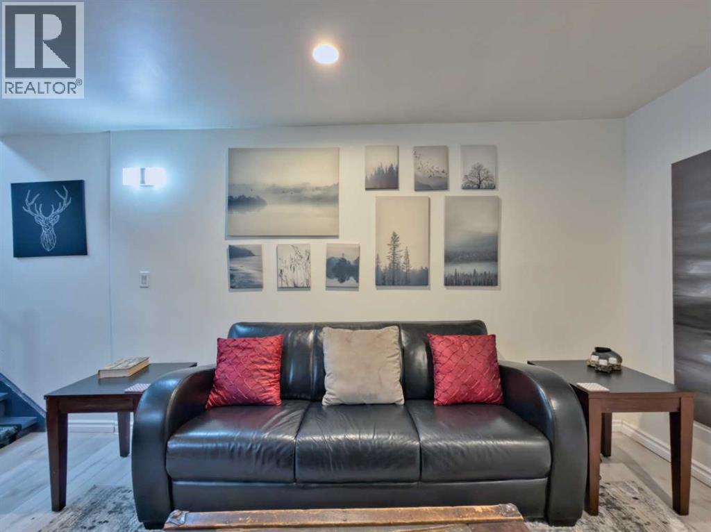 7909 23 Avenue, Coleman, Alberta  T0K 0M0 - Photo 38 - A2293948