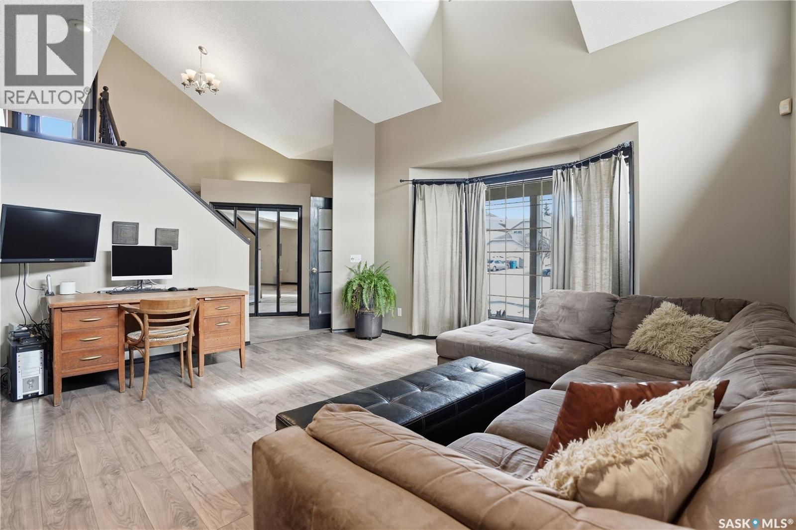 1228 Warner Bay N, Regina, Saskatchewan  S4X 4K3 - Photo 5 - SK030817