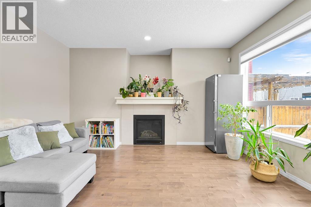177 Cougar Ridge Close Sw, Calgary, Alberta  T3H 0V4 - Photo 6 - A2292847