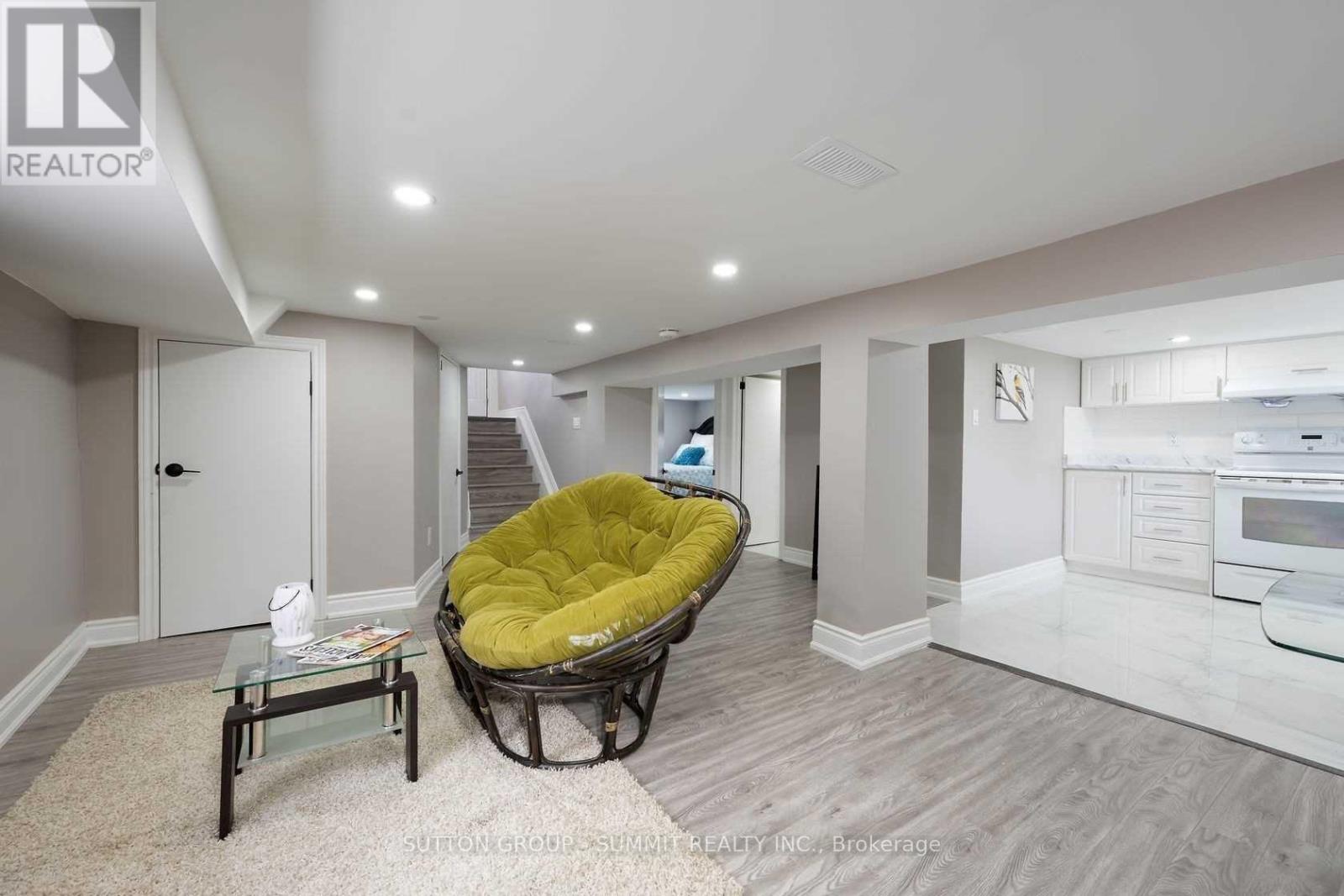 Basement - 65 Nash Road N, Hamilton, Ontario  L8H 2P5 - Photo 5 - X12899768