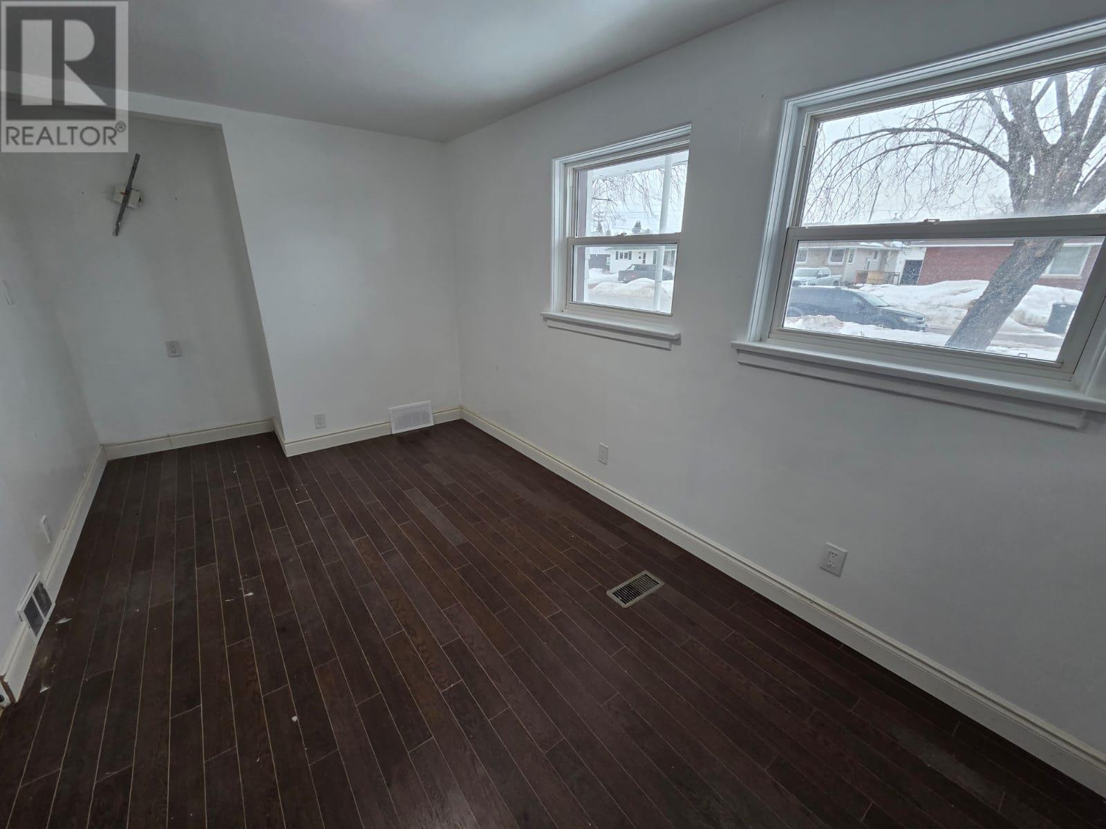 2230 Begin St E, Thunder Bay, Ontario  P7E 5L6 - Photo 13 - TB2600481