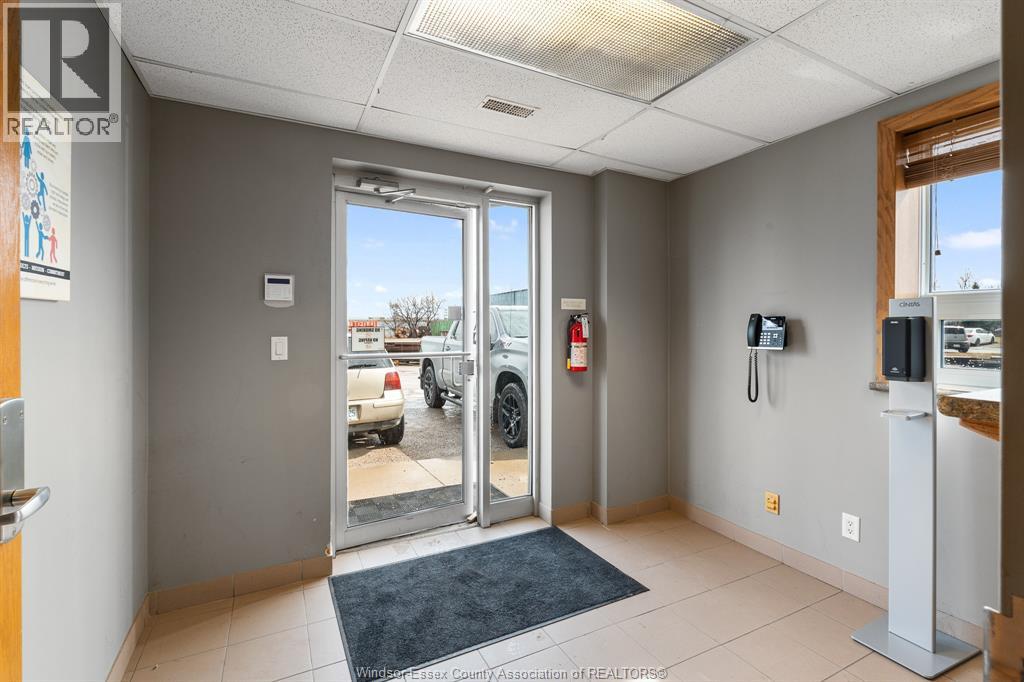 1976 Setterington Drive, Kingsville, Ontario  N9Y 2E5 - Photo 5 - 26005745