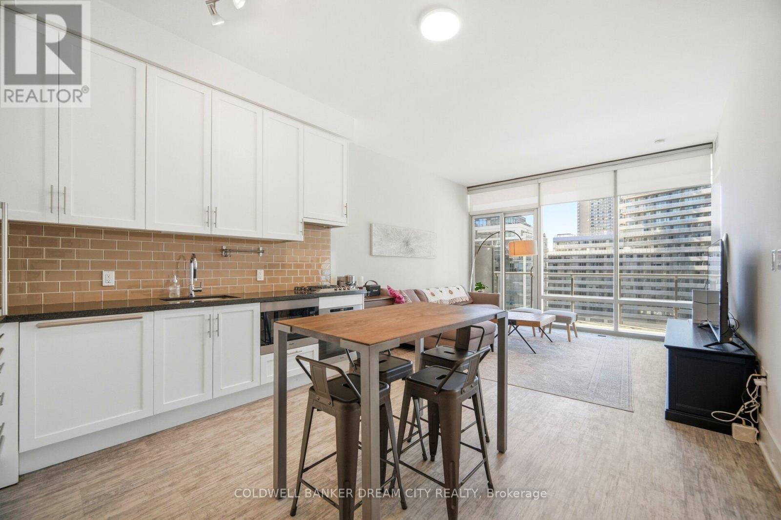 837 - 39 Queens Quay E, Toronto, Ontario  M5E 0A4 - Photo 12 - C12867586