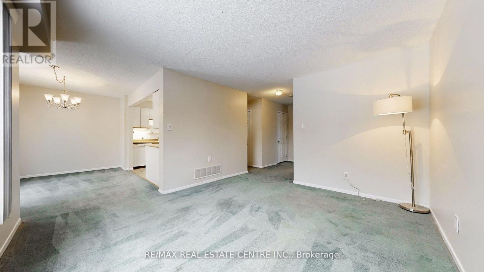 67 - 3079 Fifth Line W, Mississauga, Ontario  L5L 3T1 - Photo 14 - W12876592