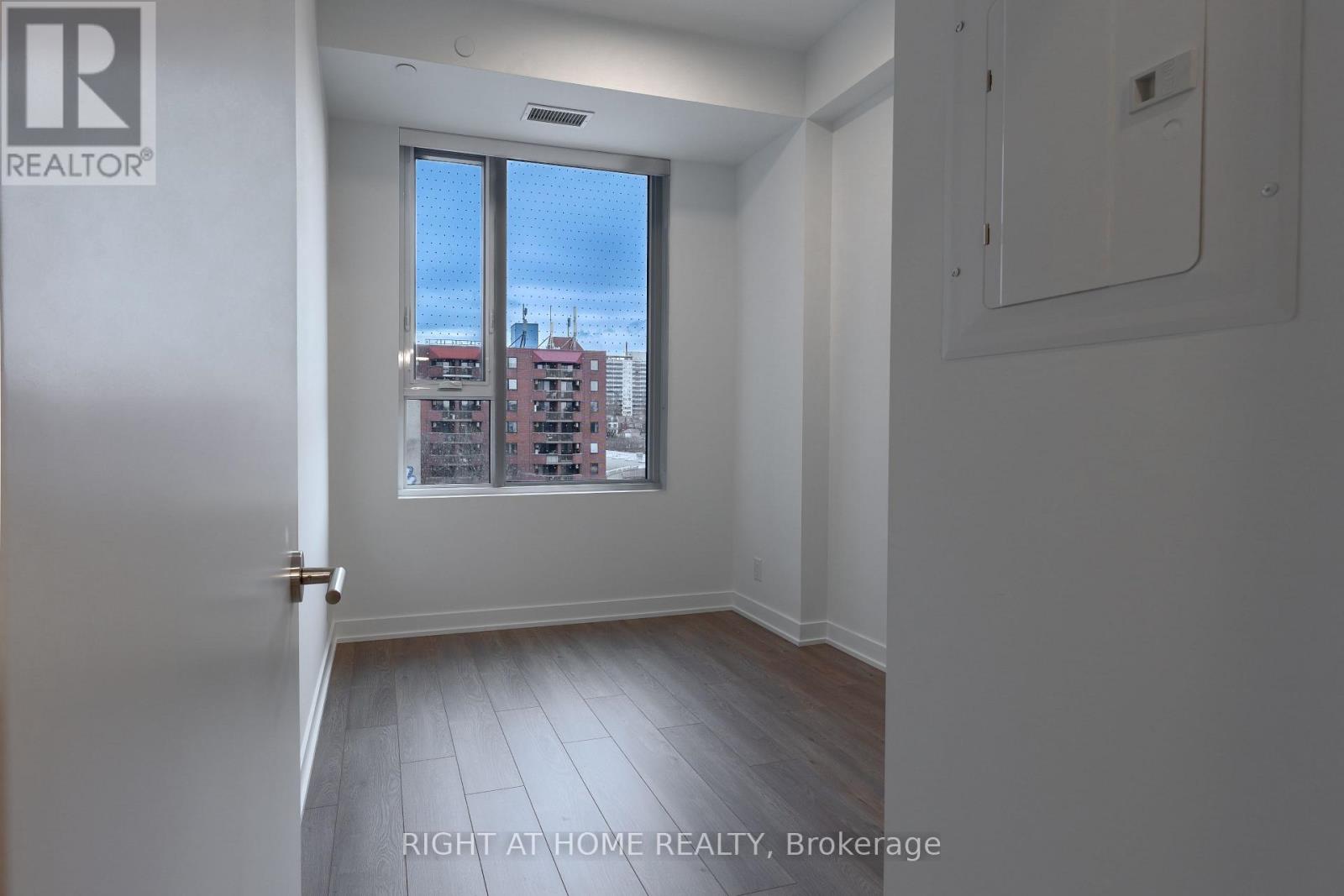 402 - 1660 Bloor Street W, Toronto, Ontario  M6P 0C6 - Photo 23 - W12891572