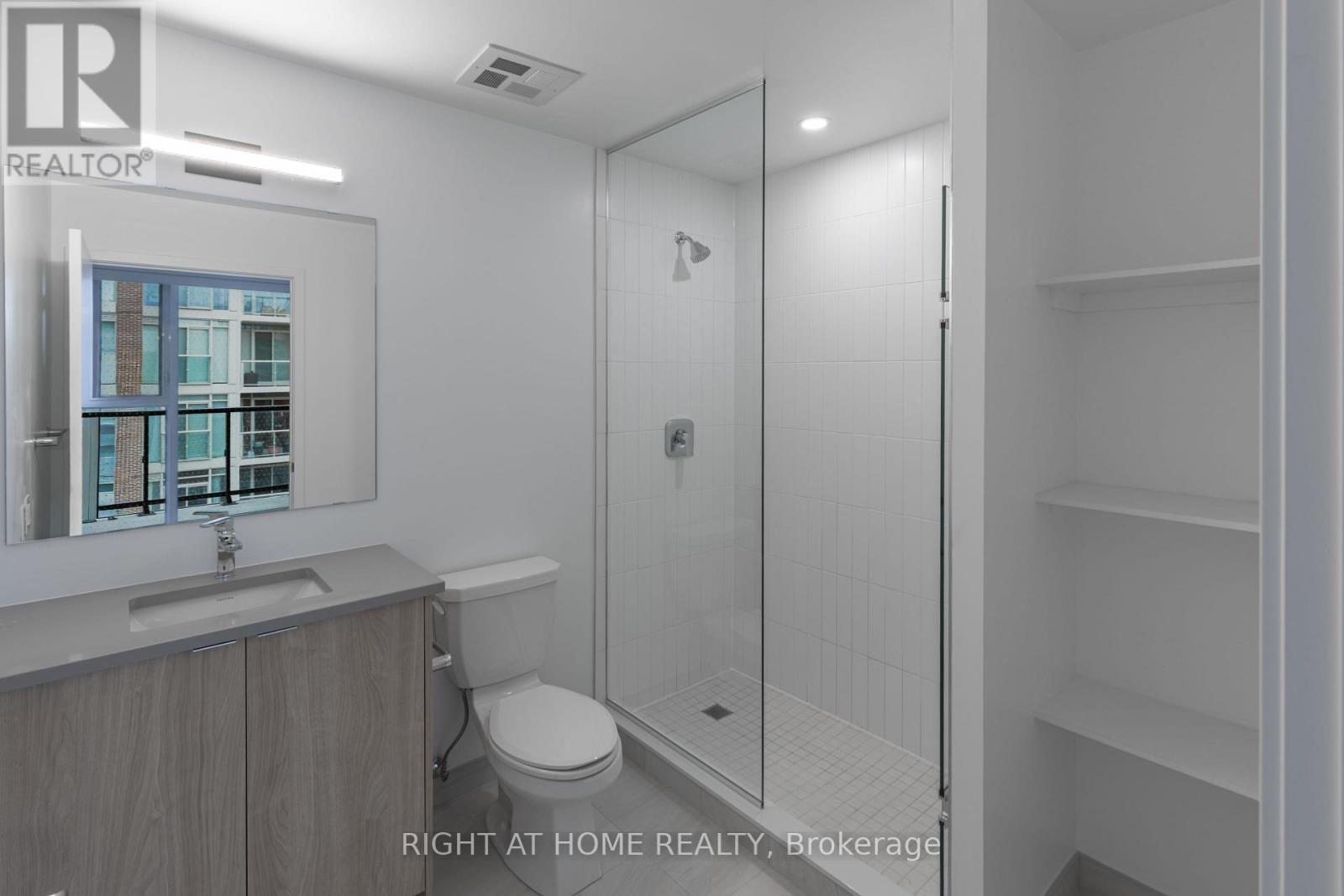 402 - 1660 Bloor Street W, Toronto, Ontario  M6P 0C6 - Photo 27 - W12891572