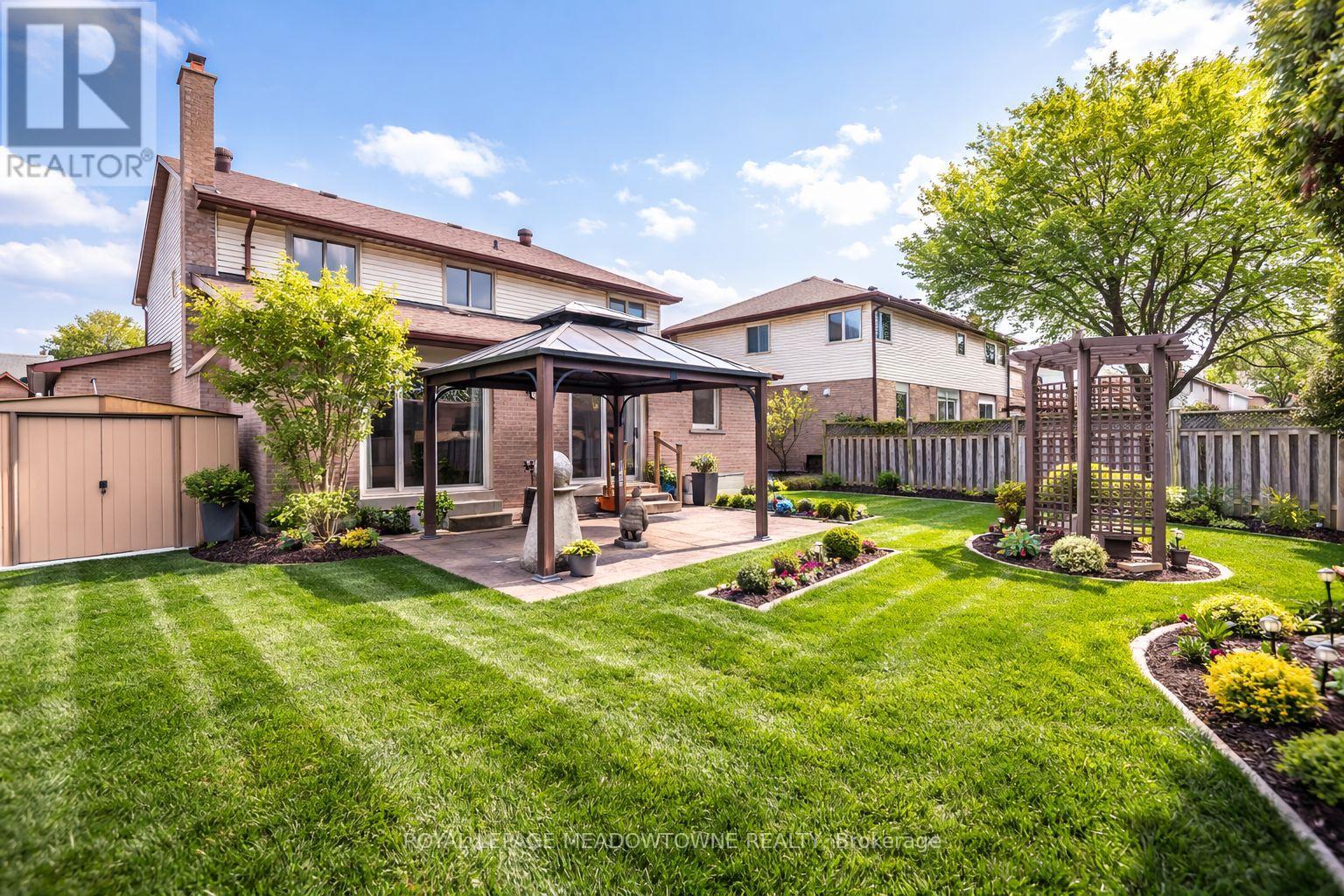 3215 Pinemeadow Drive, Burlington (Headon), Ontario  L7M 2N6 - Photo 38 - W12899048