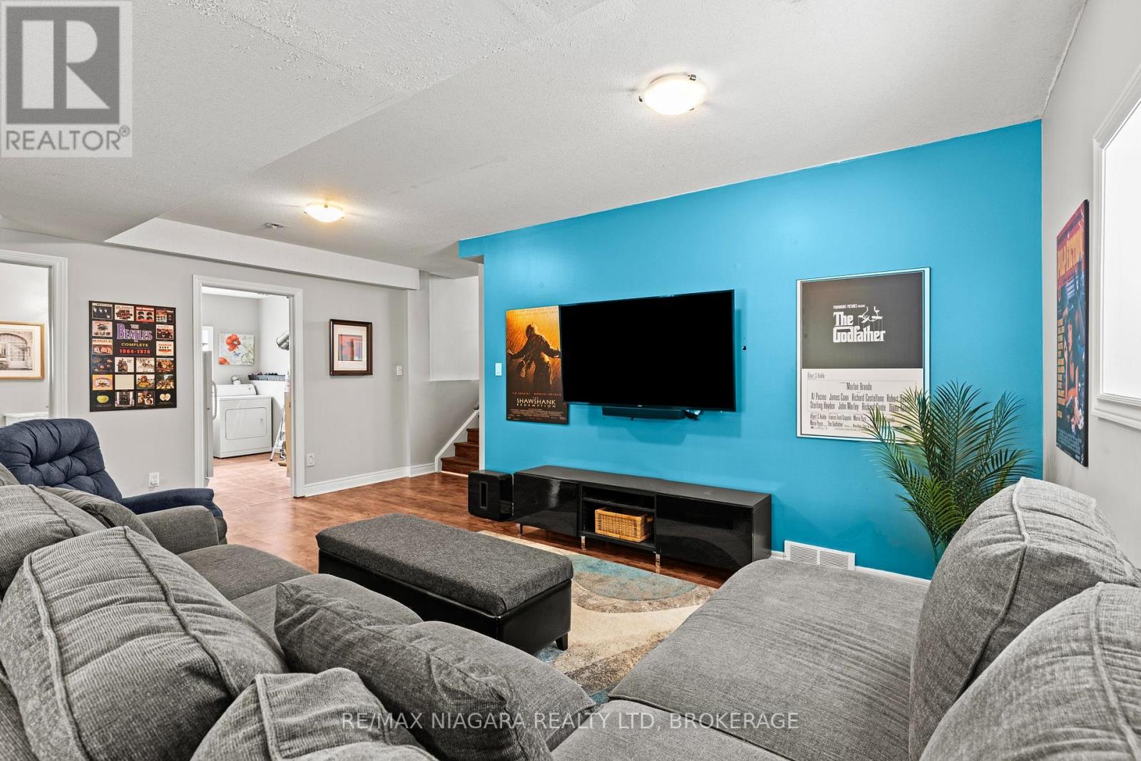 7852 Charnwood Avenue, Niagara Falls (Dorchester), Ontario  L2H 3E2 - Photo 25 - X12898526