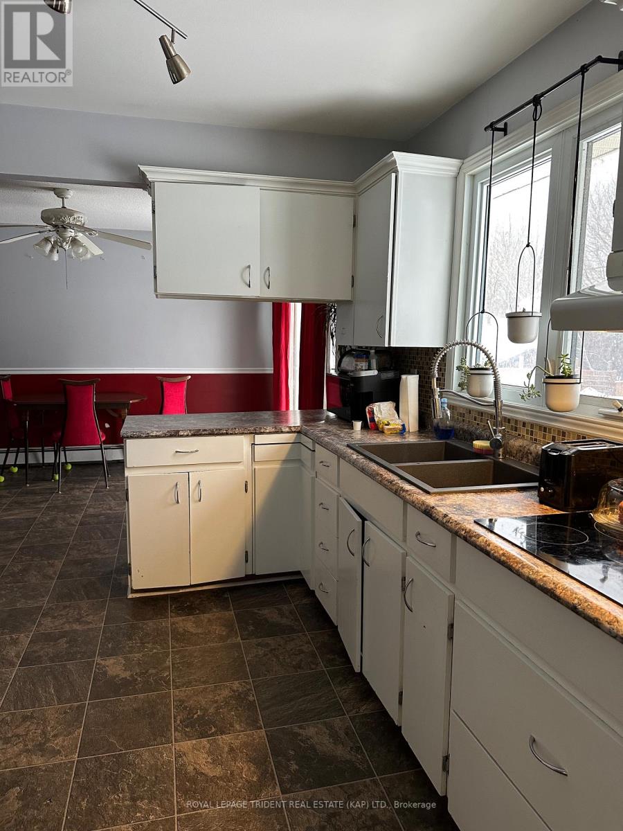 3 Clark Street, Kapuskasing, Ontario  P5N 1L3 - Photo 5 - T12899942