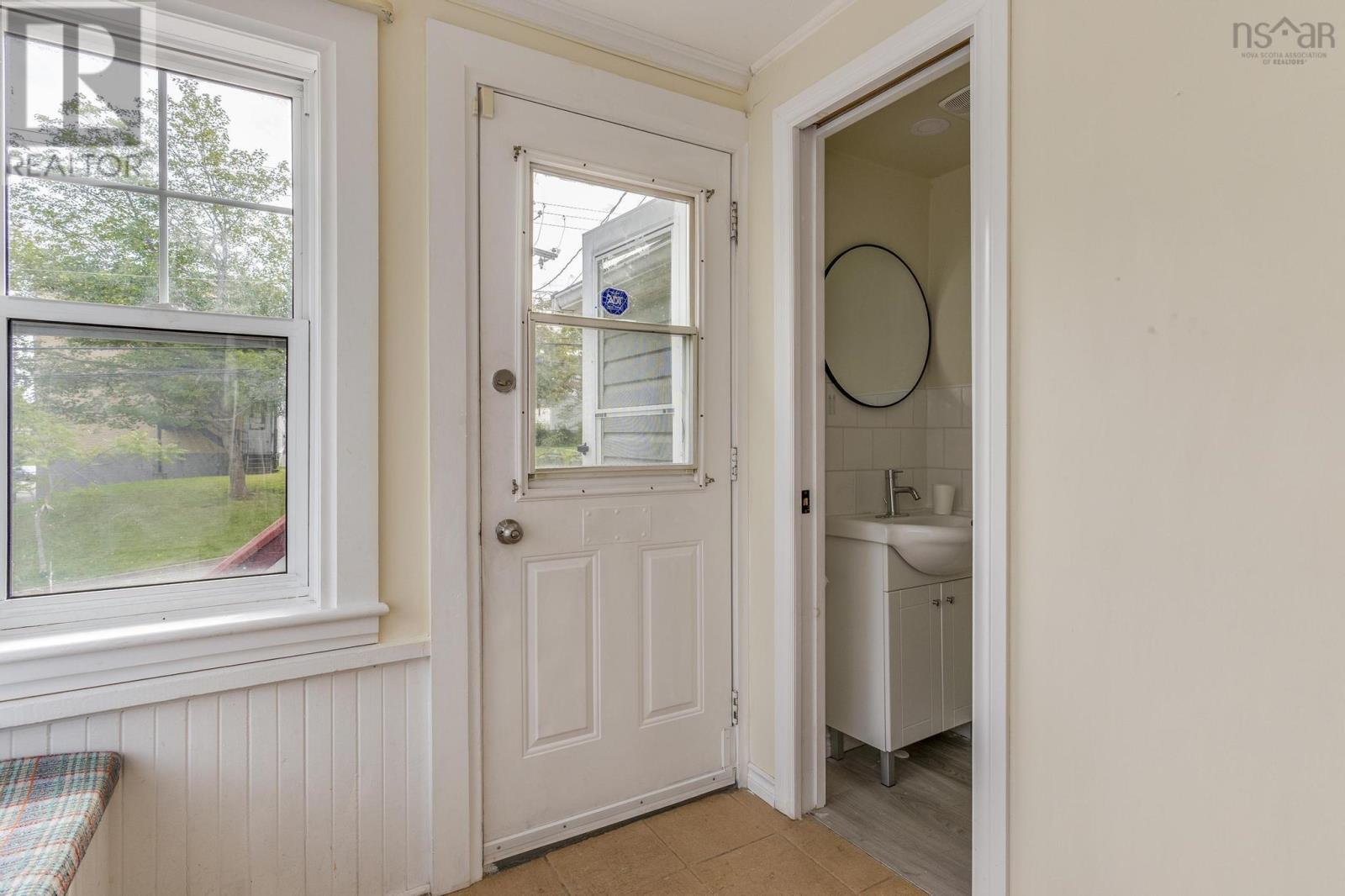 17 Melrose Avenue, Halifax, Nova Scotia  B3N 2E3 - Photo 18 - 202604930