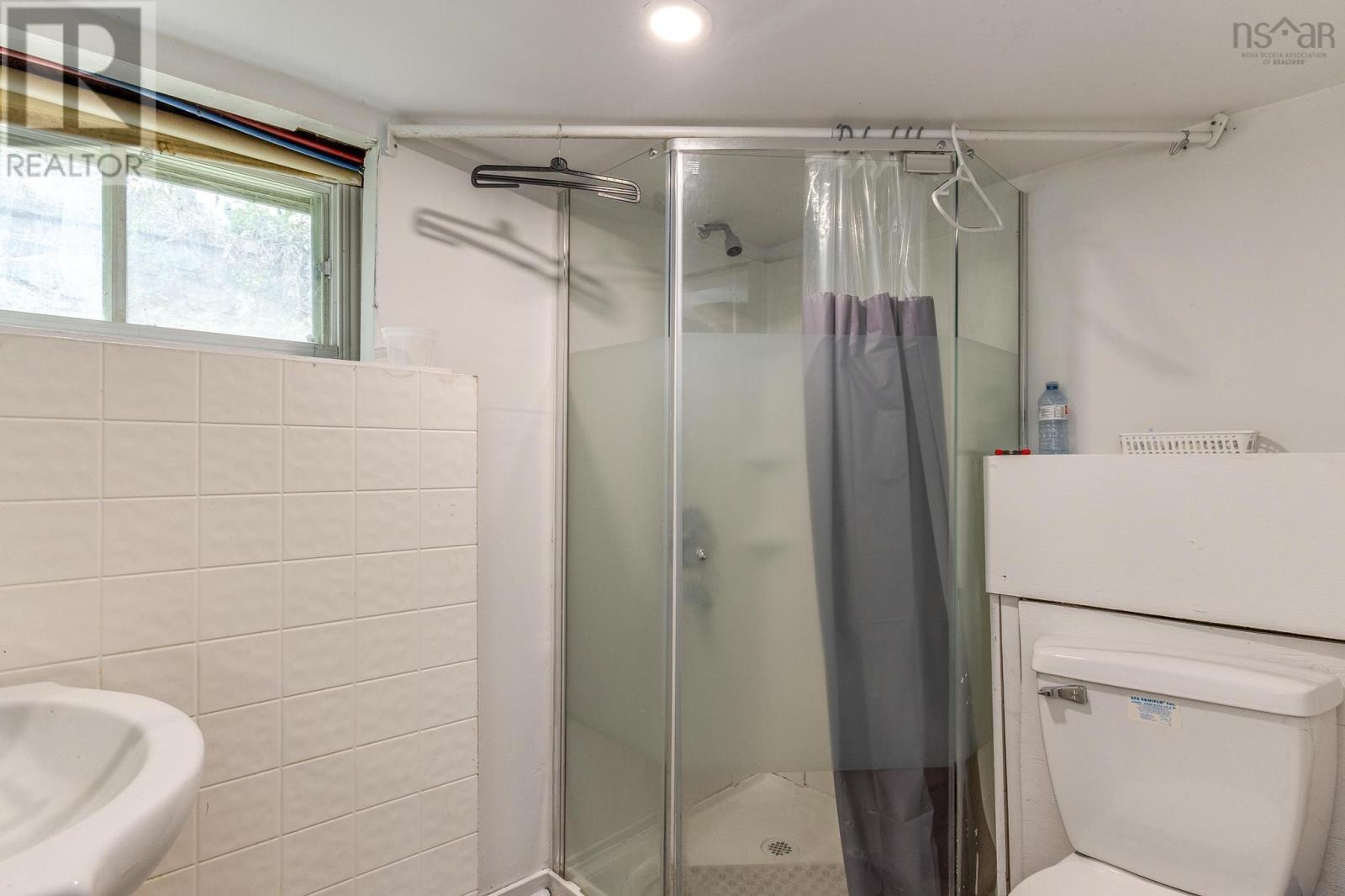 17 Melrose Avenue, Halifax, Nova Scotia  B3N 2E3 - Photo 47 - 202604930