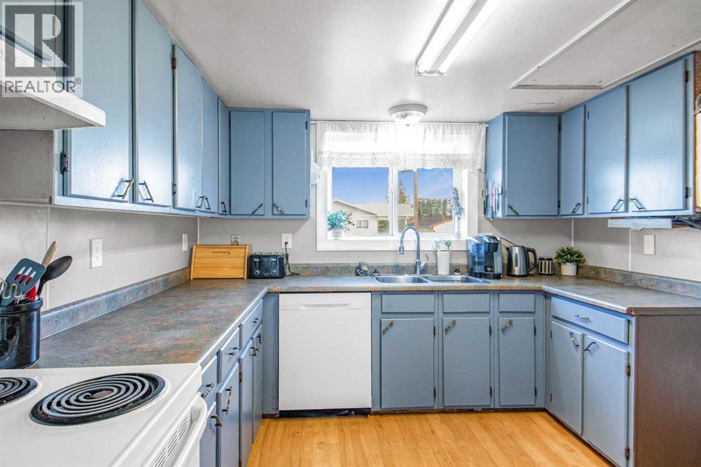 4603 55 Street, Rycroft, Alberta  T0H 3A0 - Photo 9 - A2265784