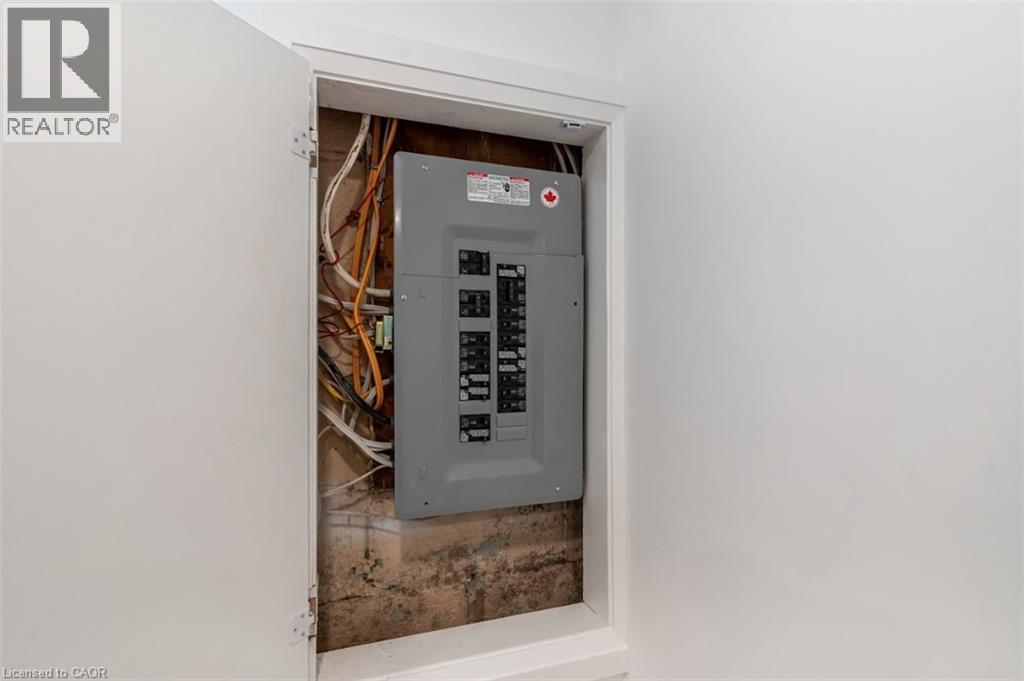 367 Hillside Avenue, Hamilton, Ontario  L8K 3L6 - Photo 33 - 40804654