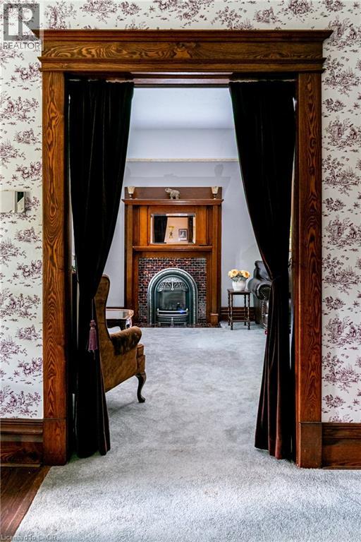 55 Cayley Street, Dundas, Ontario  L9H 2E6 - Photo 4 - 40812264