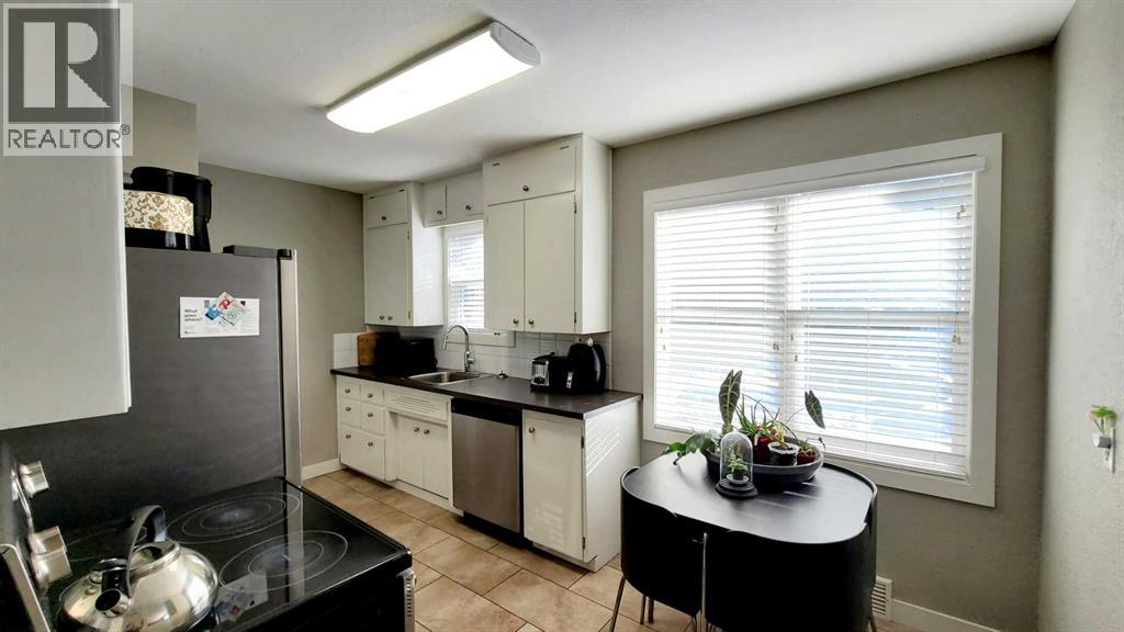 5418 37 Street, Red Deer, Alberta  T4N 0W1 - Photo 4 - A2279220