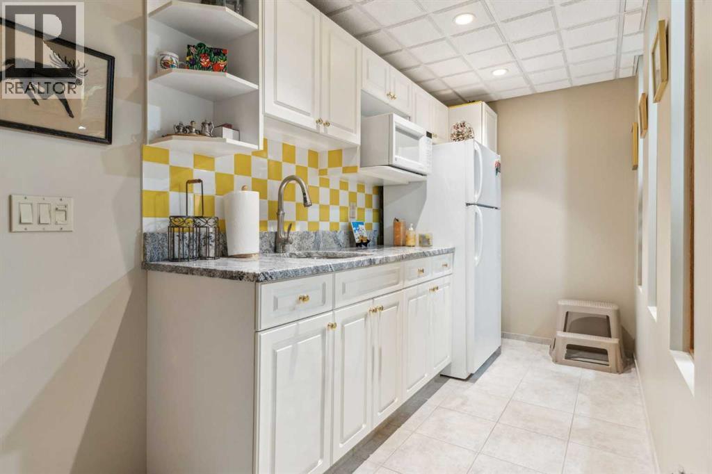 9948 Patton Road SW, Calgary, Alberta  T2V 5G1 - Photo 14 - A2290556