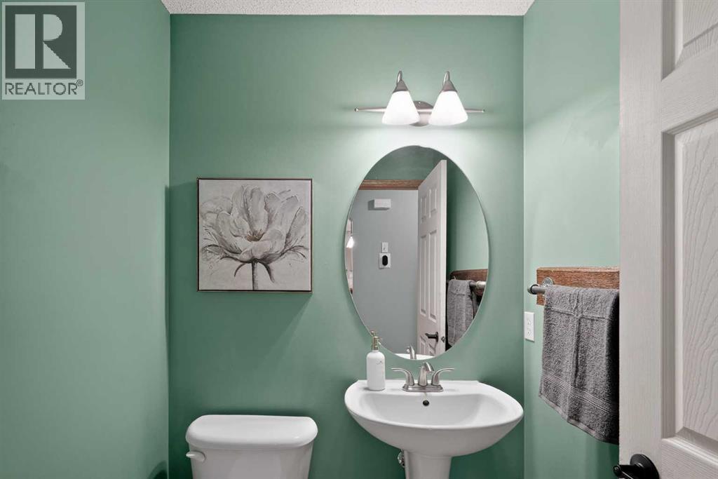 112 West Creek Close, Chestermere, Alberta  T1X 1M2 - Photo 13 - A2291271